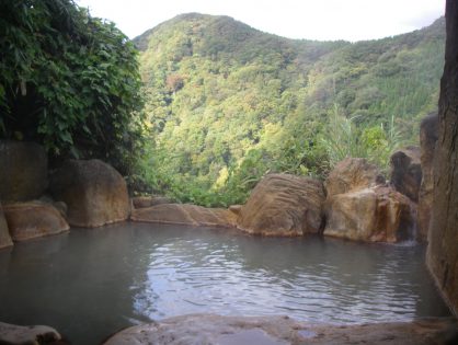 九酔渓温泉　二匹の鬼